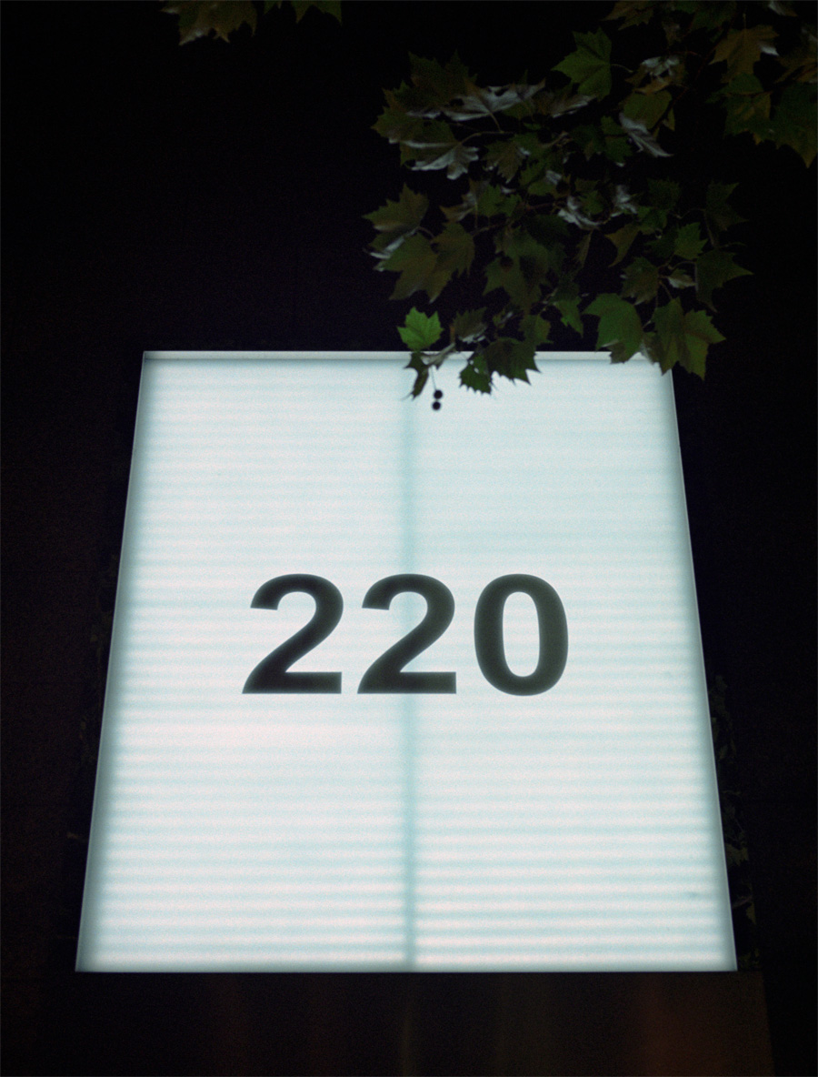 220