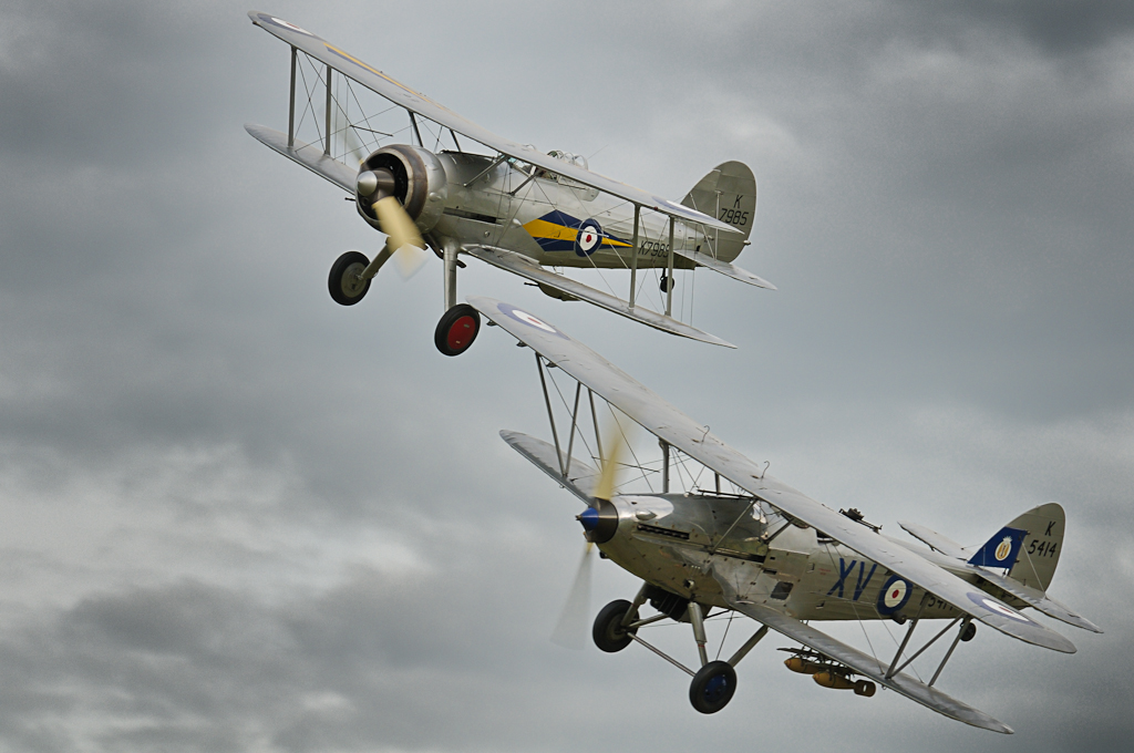 Gloster Gladiator; Hawker Hind