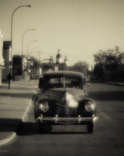 Vintage Ford - Main St 9173.jpg