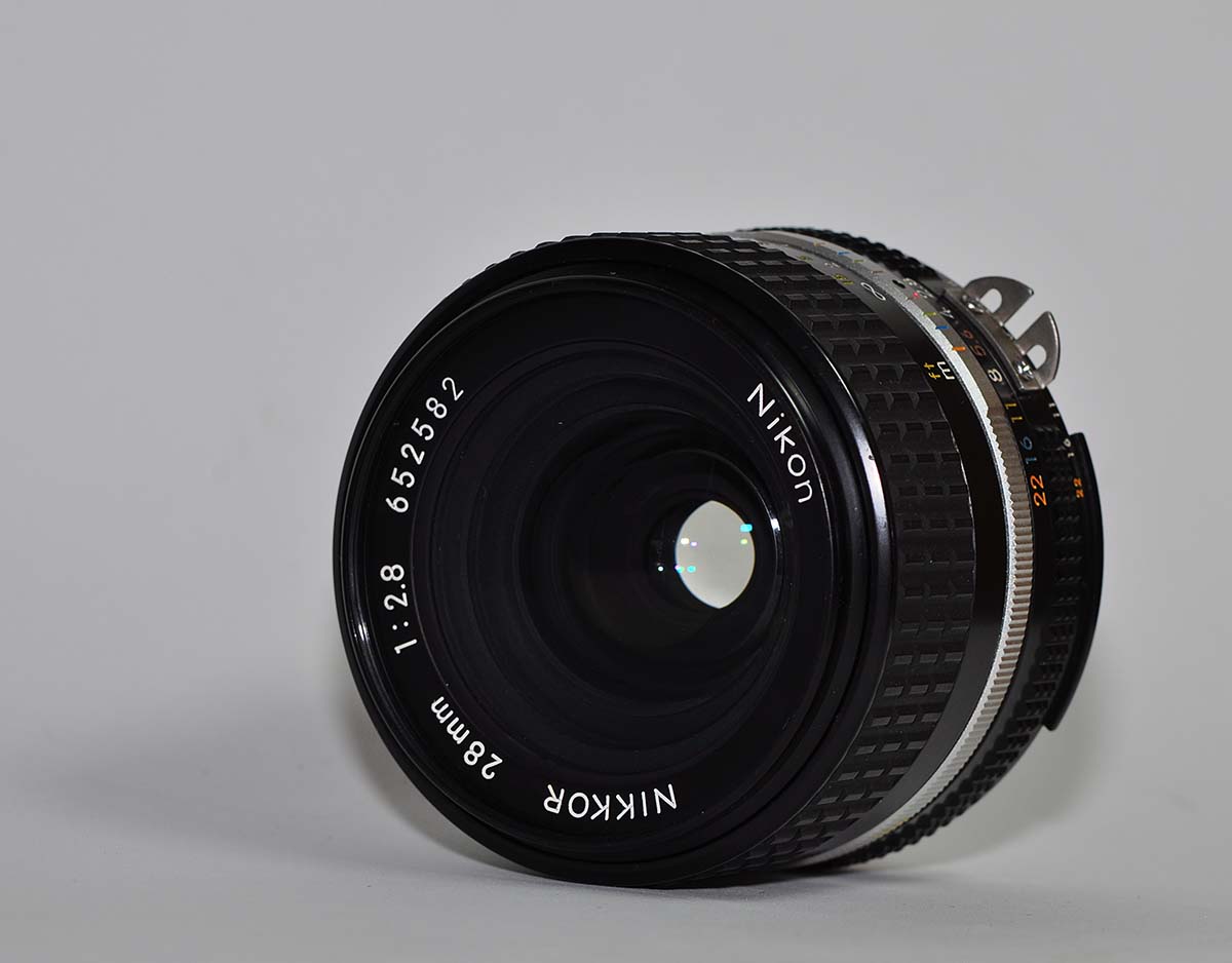 Nikkor 28mm f2.8 CRC