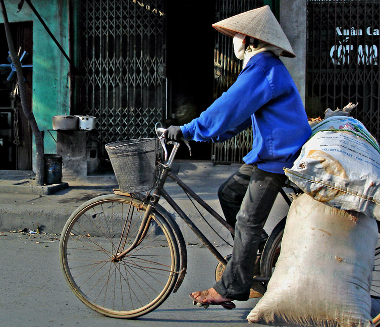 Transporting by bicycle