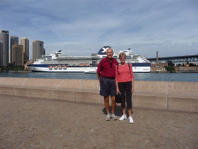 Sydney Opera House - phil & sheri boat.jpg