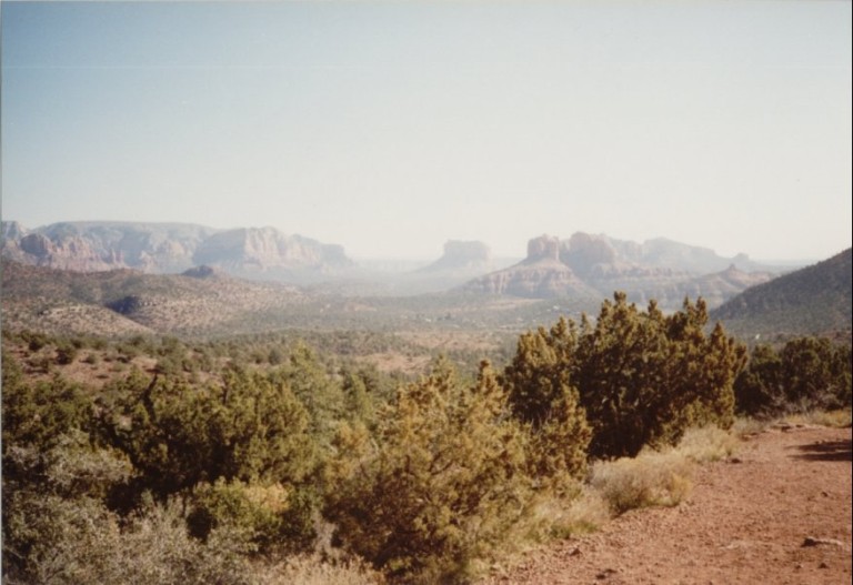 0201az08.jpg