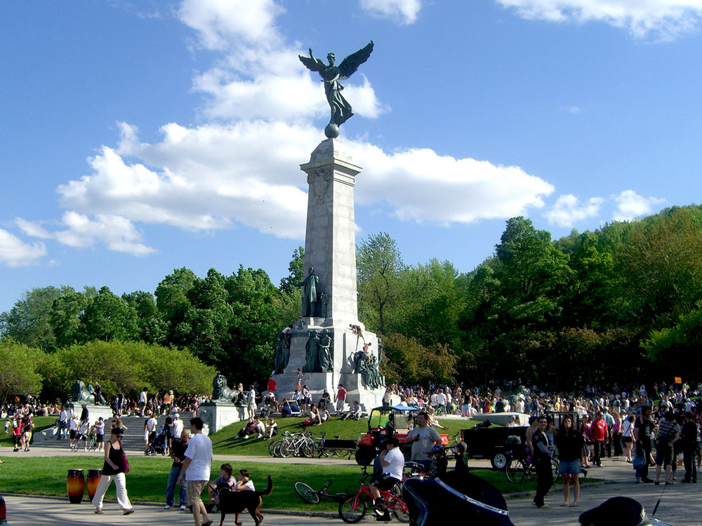 montreal_monument.jpg