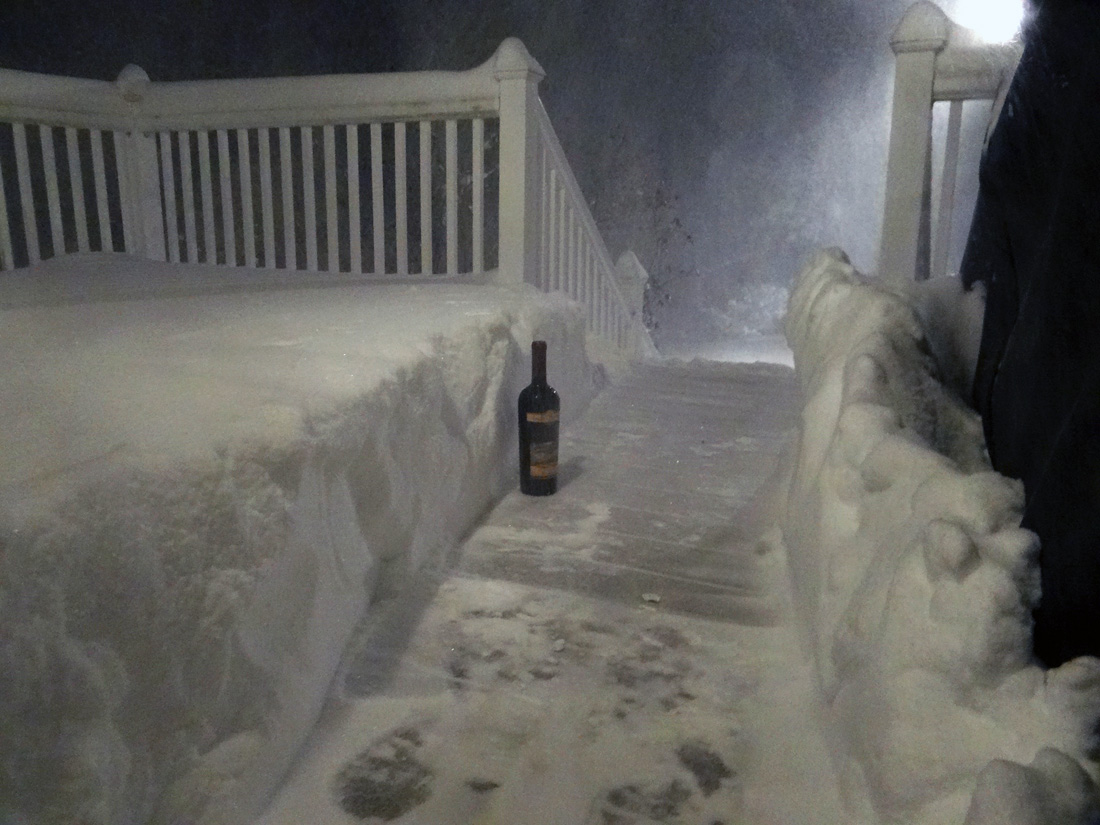 10pmporch.jpg