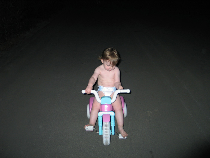 ellie_bike_beach_sm.jpg