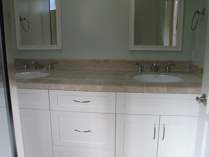esther_masterbath.jpg