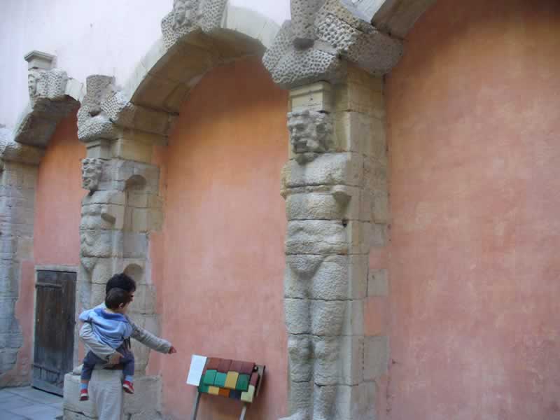 parisP1020311.jpg