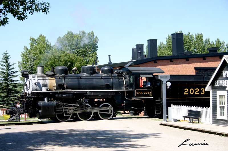 steam train 38