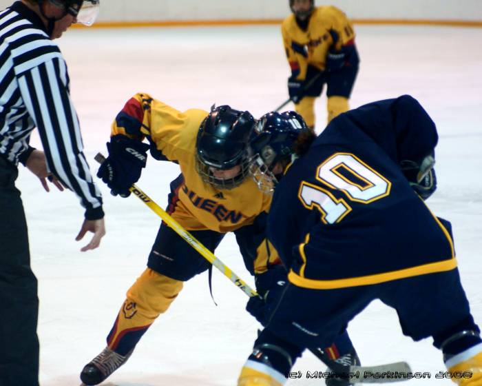QueensVsWindsor 05353.JPG