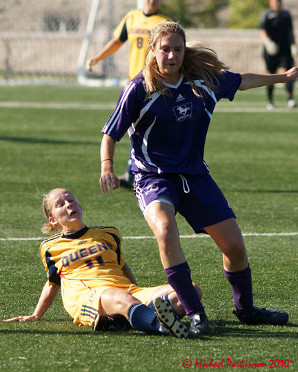 Queens vs Western 09578 copy.jpg
