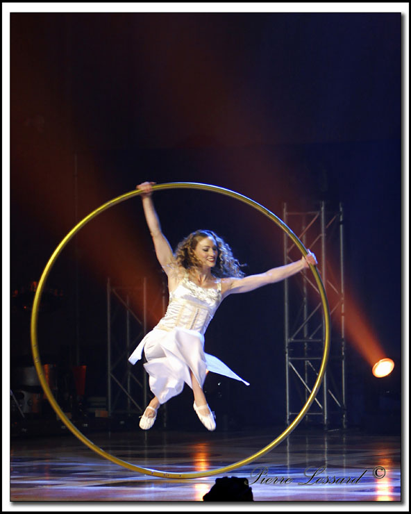 _MG_3865a  -  JULIE LAVERGNE - ROUE CYR  /  CYR WHEEL