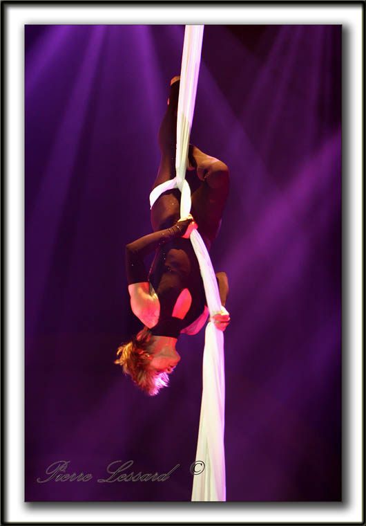_MG_3572a -  DANIELLE BEAUDOIN - TISSUS ARIEN  /  AERIAL SILK