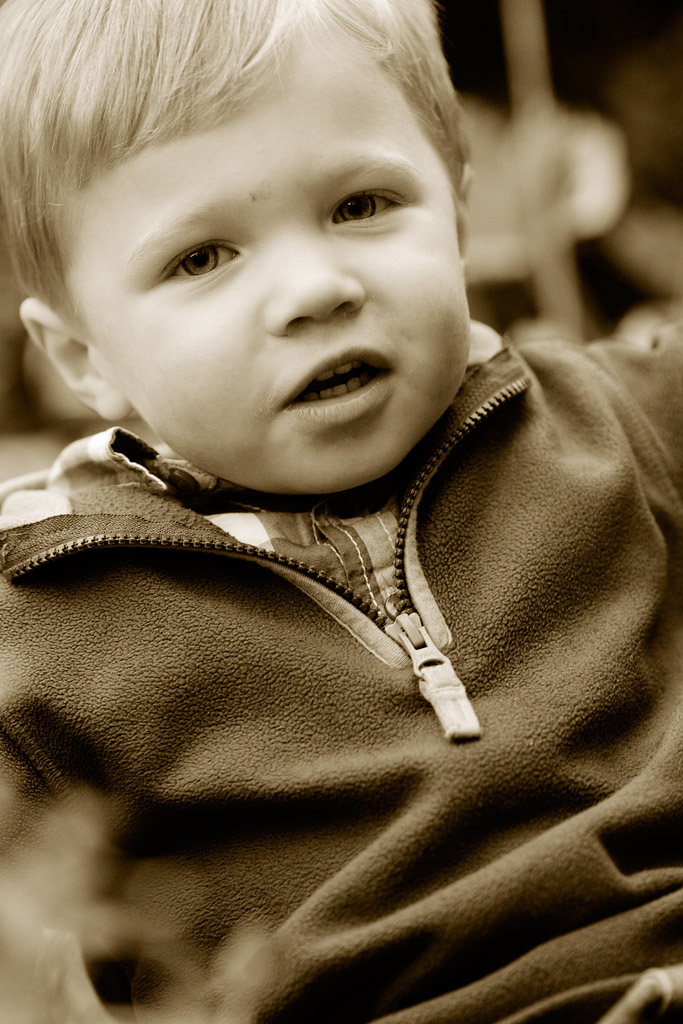 20091010 - Sepia Sam