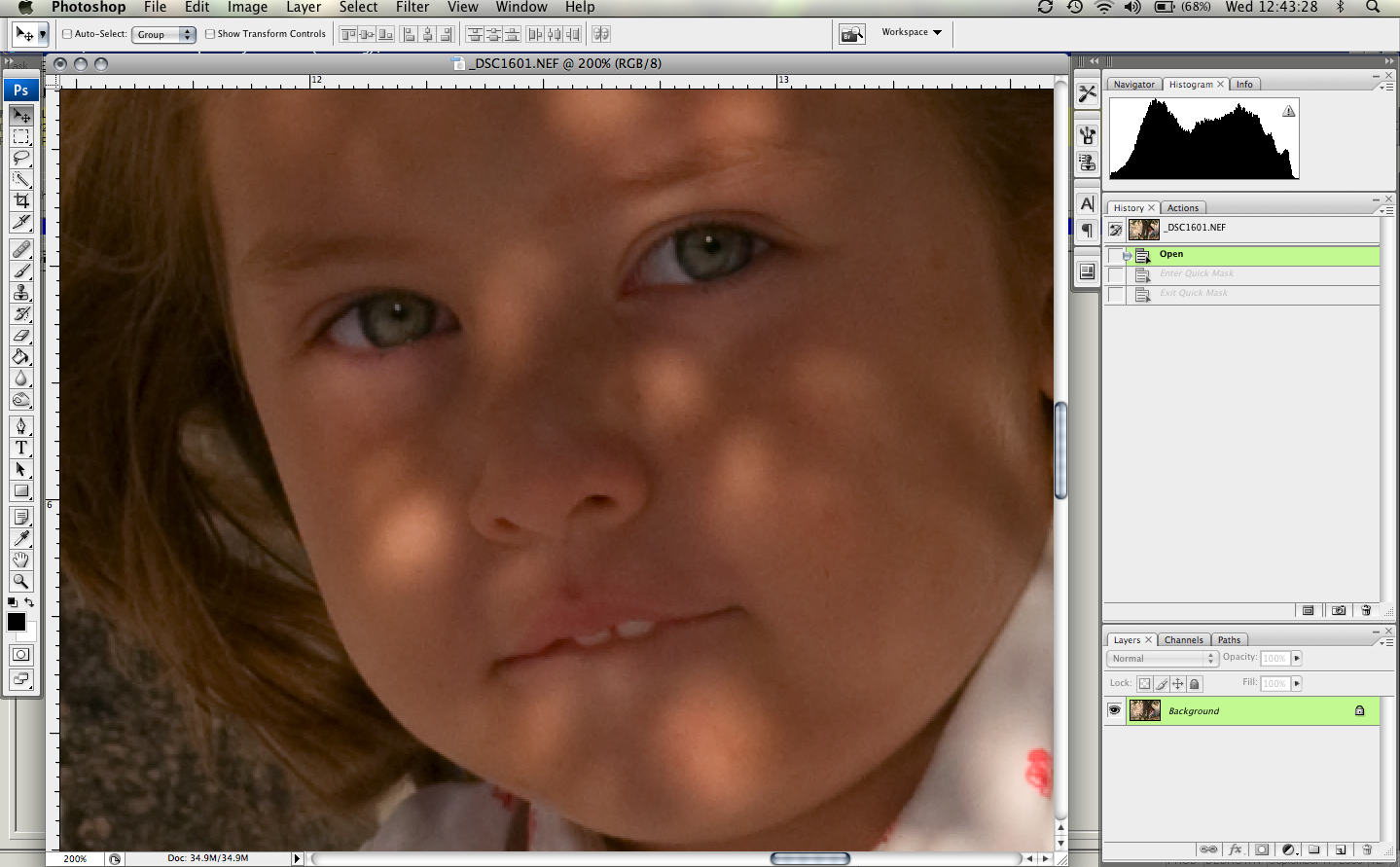 200% crop, untouched image