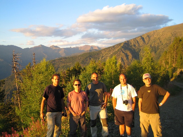 Voluntaris al bosc de Virs