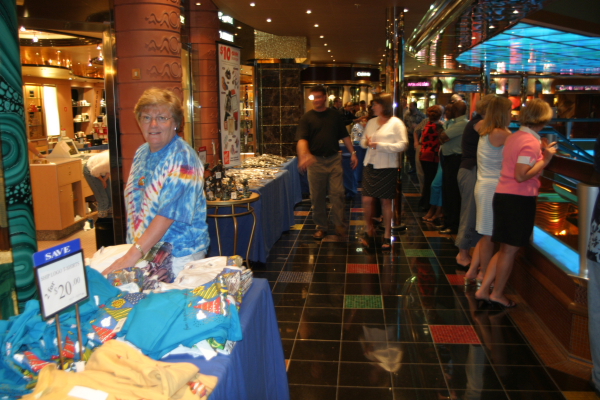 Old Glory Boulevard Atrium