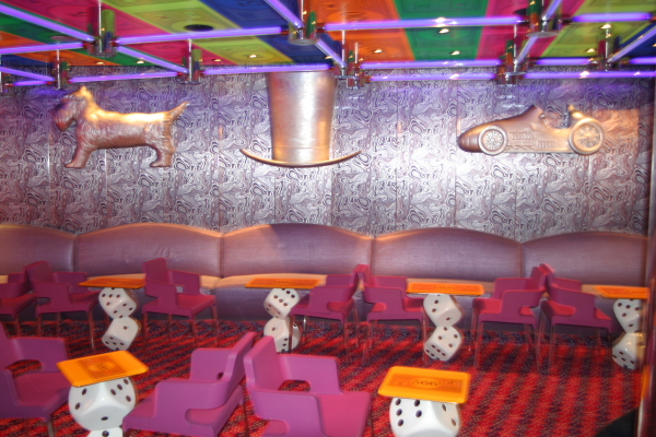 White Heat Dance Club on Kaleidoscope Boulevard