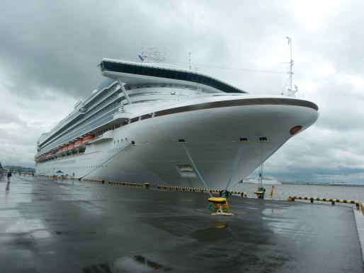 GRAND PRINCESS ;1998) @ St Petersburg, Russia