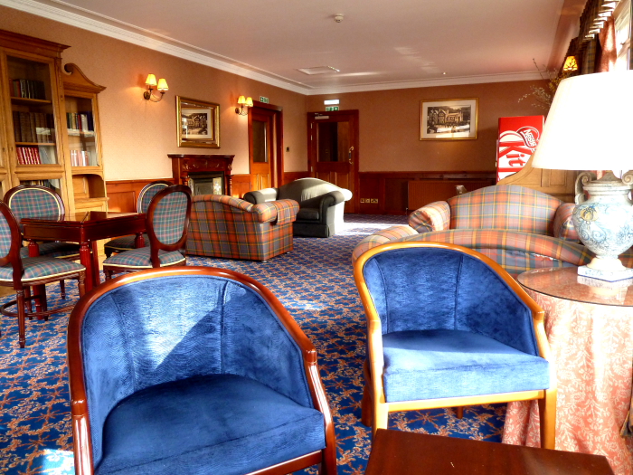 Inversnaid Hotel Loch Lomond - Lounge Quiet
