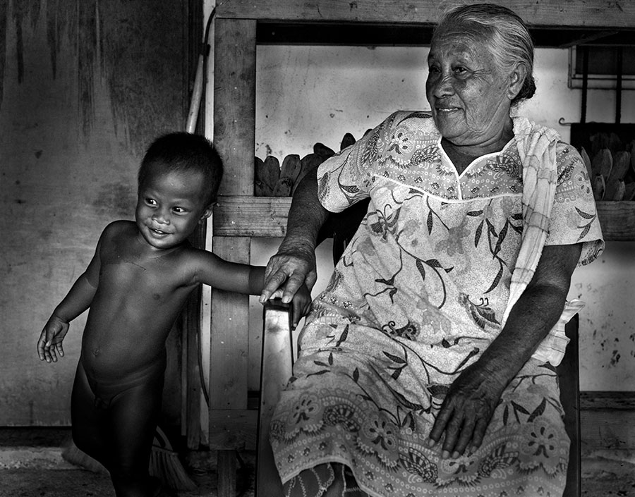 Grandmother Santa Edwin and grandchild. L1012224.jpg