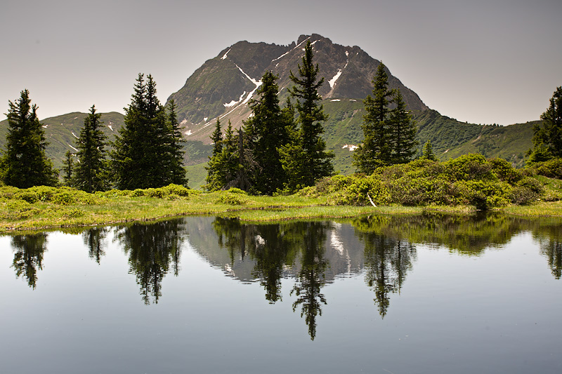 Spiessngel trek:  Mountain Lake with Reflection