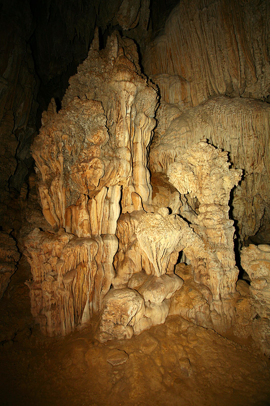 Khao Sok National Park: Coral Cave