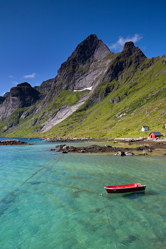 Moskenes Island: Vindstad: View from Bunes Hike