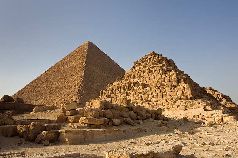 Giza: Pyramid of Cheops and Small Pyramid