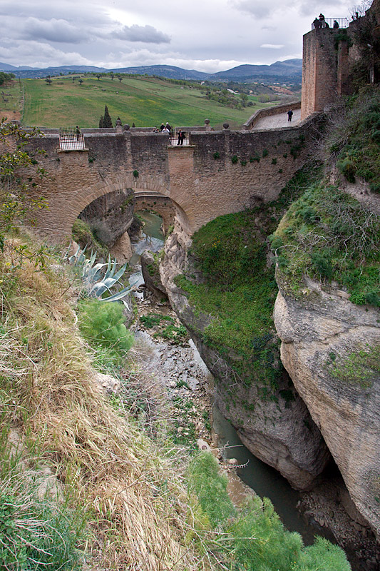 Rio Tajo Gorge: Old Bridge: (Puento Arabe)