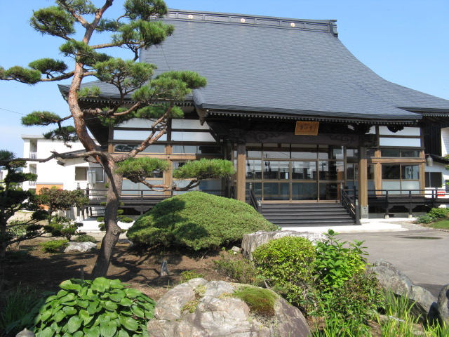 The first of many Buddhist Temples.