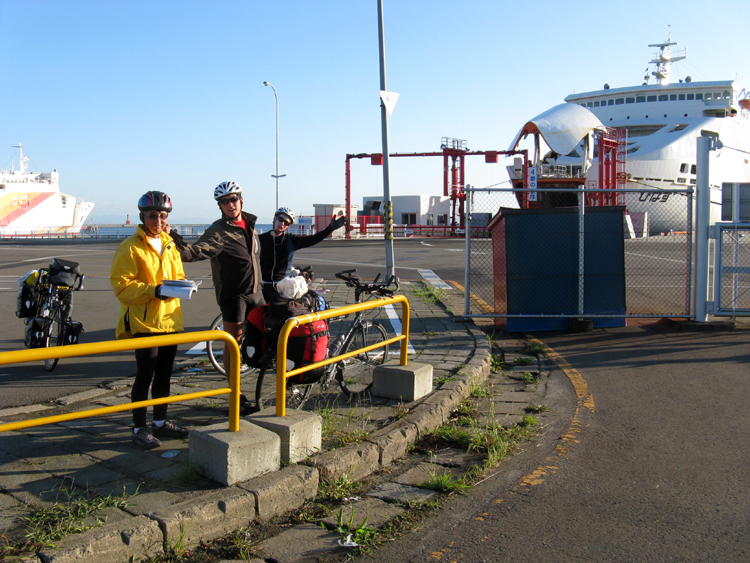 Its a rough start with very little sleep on the overnight ferry. At least the ferry has a sento for bathing.