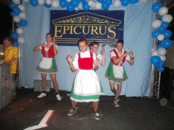 PB030139.jpg