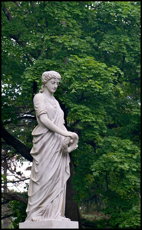 Statue