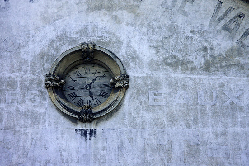 13h27