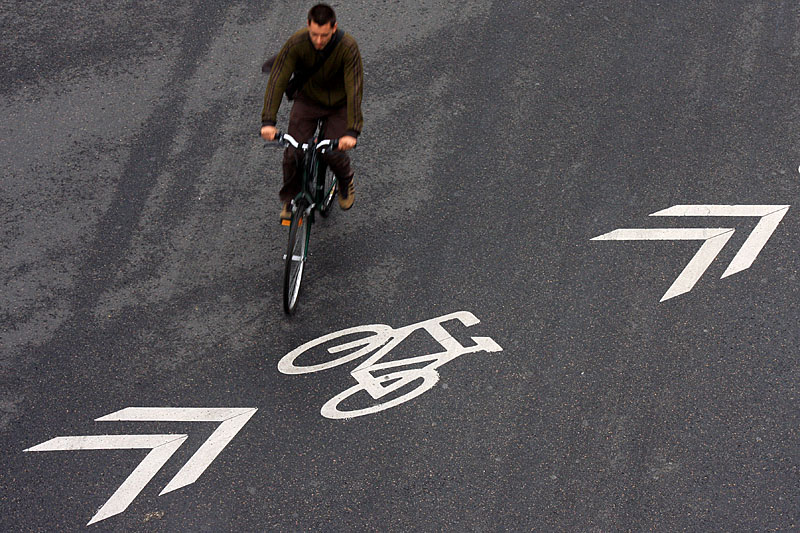 Rebel cyclist