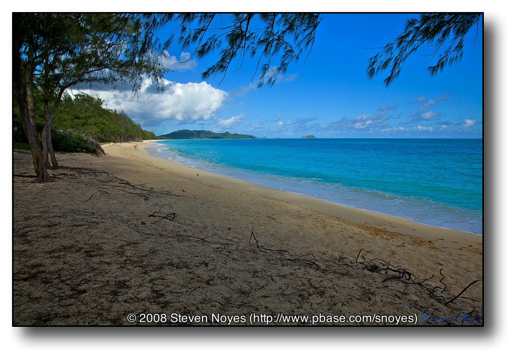 Secluded : Kaiona Beach Park : Oahu Hawaii