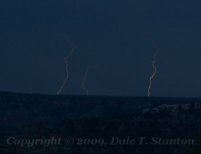 Lightning x3 - IMG_8652.JPG