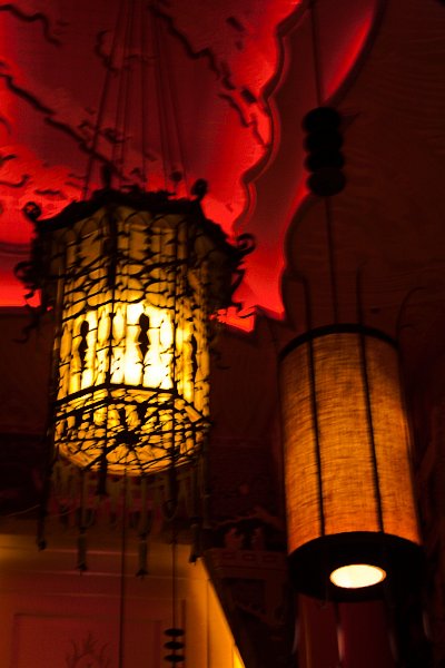 Two lanterns, Disneys Hollywood Studios, Disney World