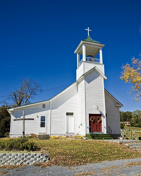Hudson Crossroads: Church on Senedo Road
