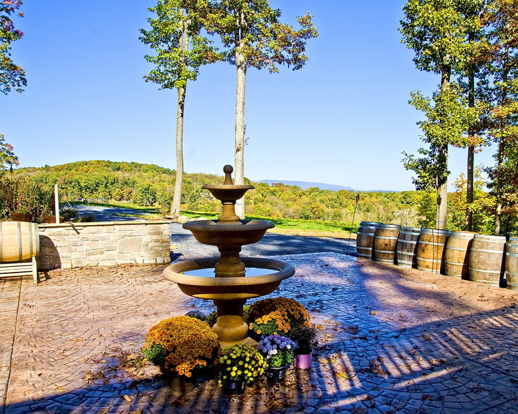 Cave Ridge Vineyard and Winery -- Fountain