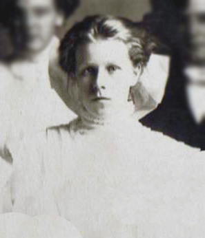 Alma was the eldest of four children born to, William Victor Johnson & his wife, Alena [Barnes] Johnson. She was born in, White Cloud, Newaygo, MI on 23 March 1984. In Newberry, Luce, MI, on 15 February 1915 she married, George Emil Mattson. Together this couple shared six children. Above we see Alma in a shot dated 1909.