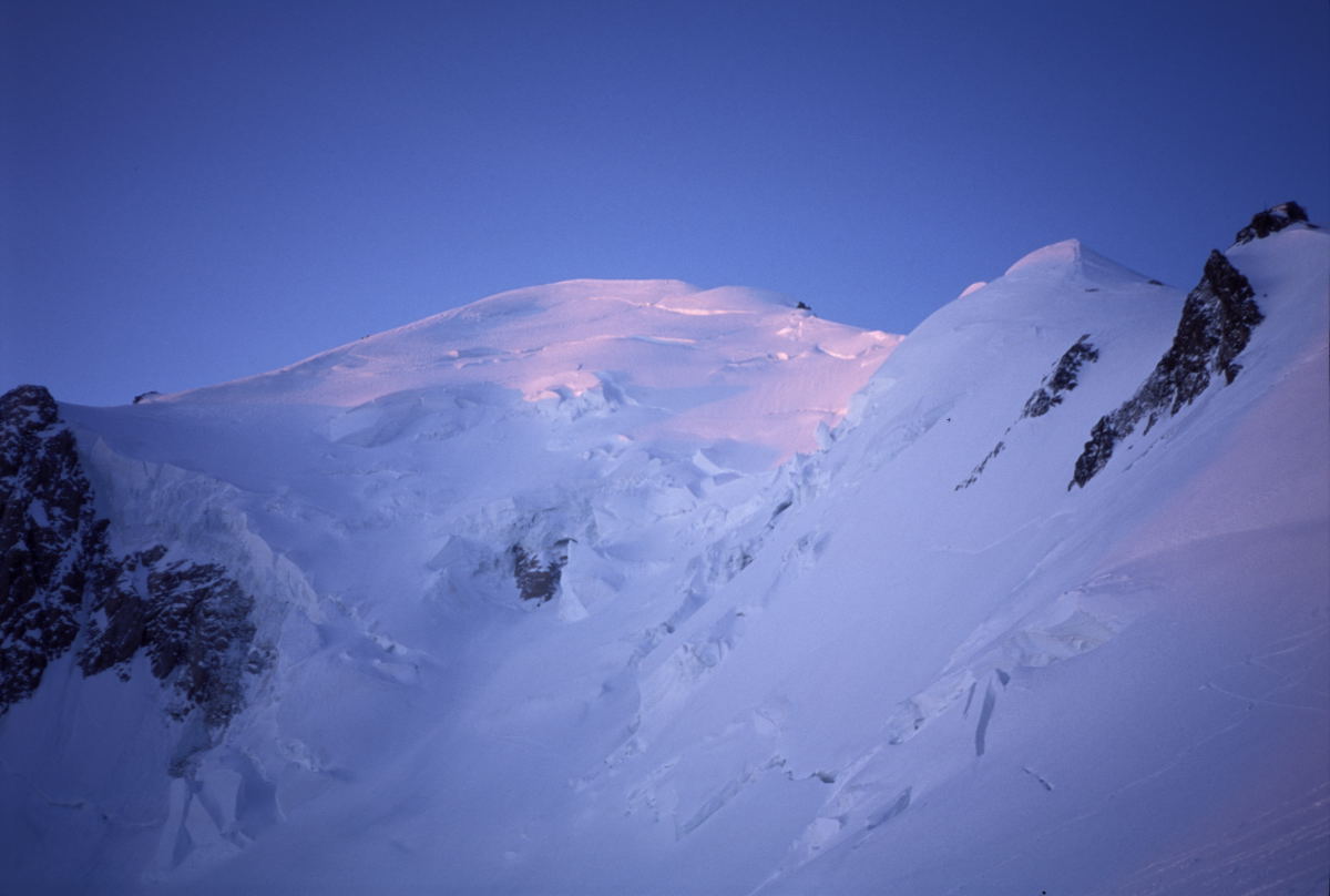 Alba sulla cima del Bianco