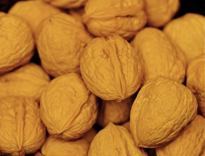 N = Nuts