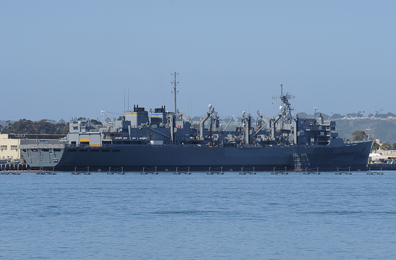 USNS Rainier (T-AOE-7)