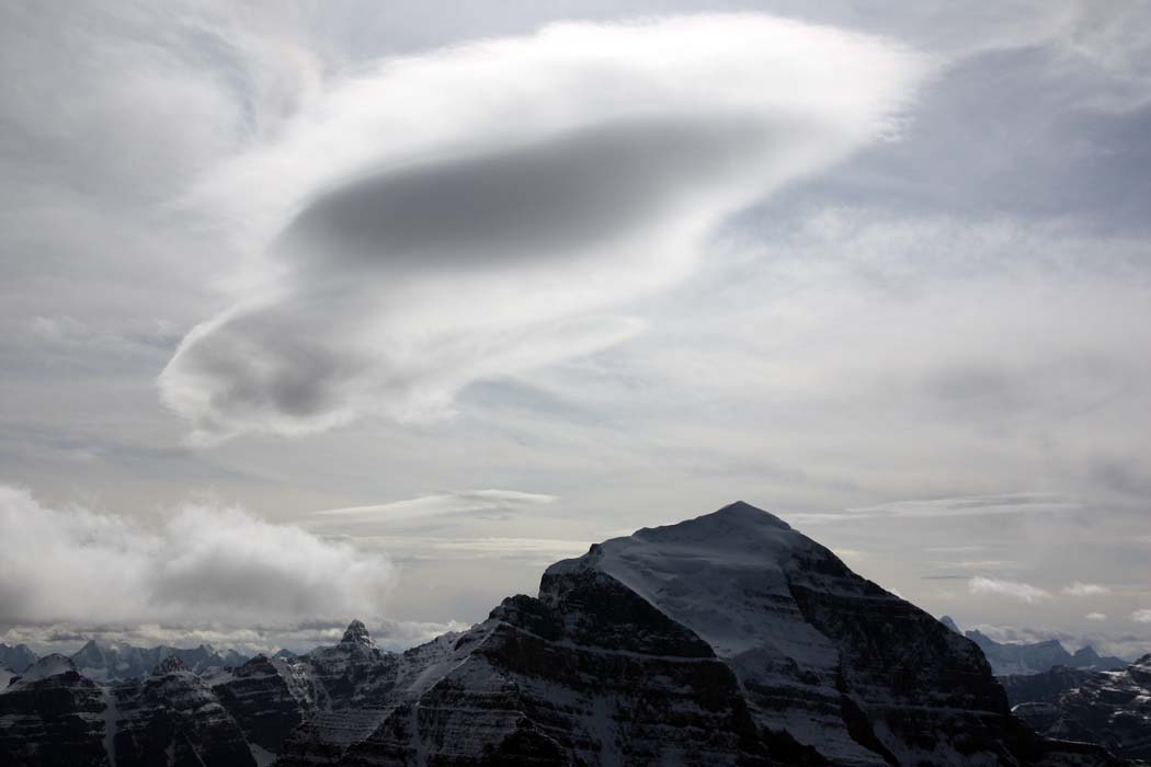 <br>Temple, Upper N Face & Lenticular Cloud <br> (TenPkTemple090808-_32.jpg)