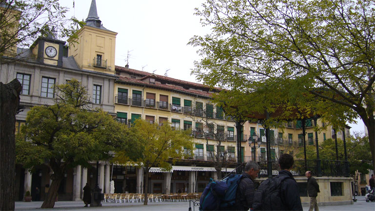 Buildings surrounding Plaza Mayor
