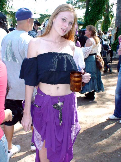 Mia looks enticing