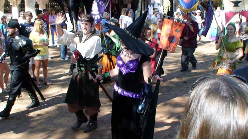 As soon as the parade is over, the fashio show starts