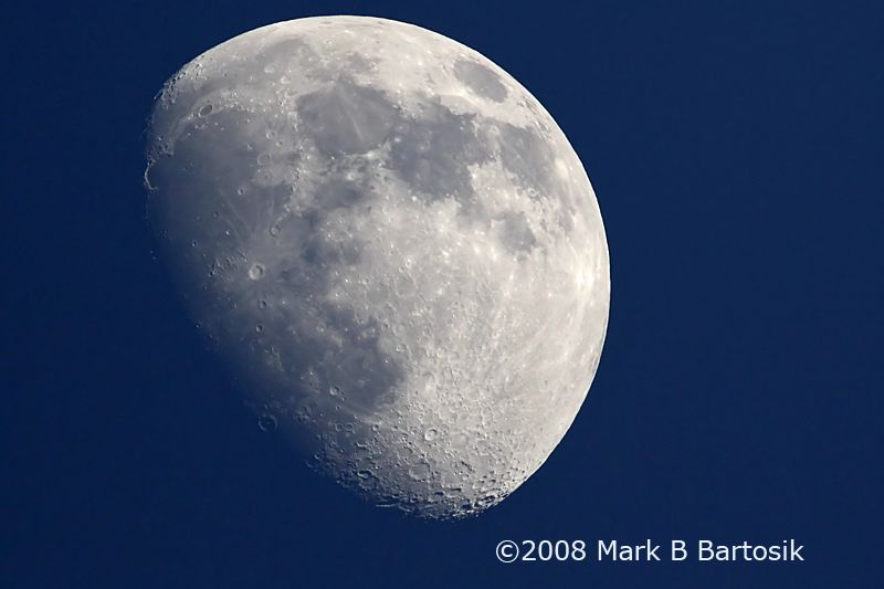 _MG_5371 Moon 110808.jpg